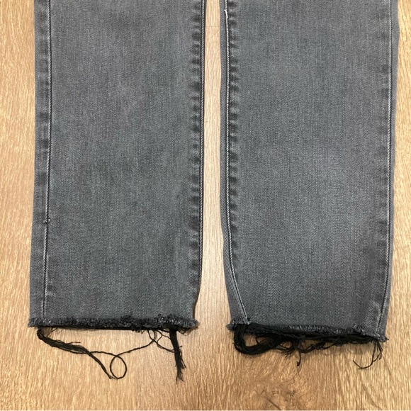 GAP Women’s Charcoal Denim High Rise Jeans 31R True Skinny - Picture 4 of 16